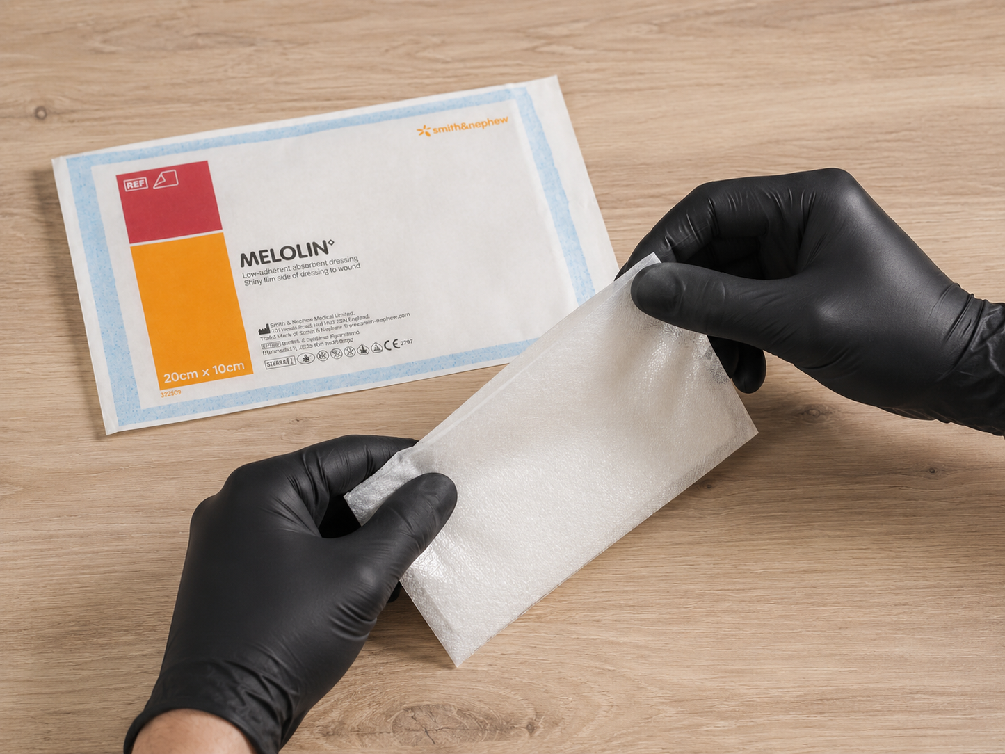 Melolin® 20 cm x 10 cm _ Curativo Absorvente de Baixa Aderência _ 1 unidade